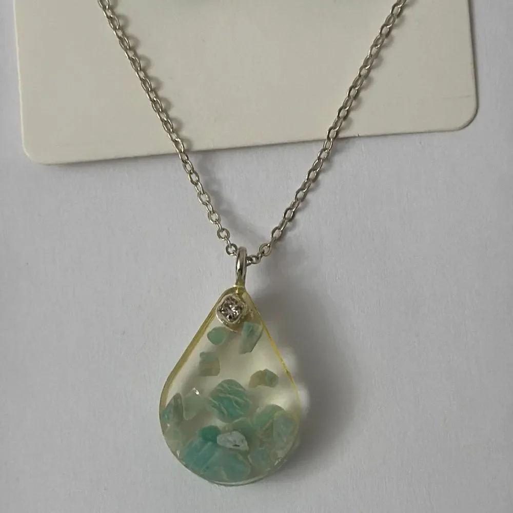 Green and Silver Resin & Stone Teardrop Earrings/Necklace Set